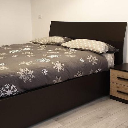Appartamento Les Fleurs By Maison Ginod Aosta Eksteriør billede