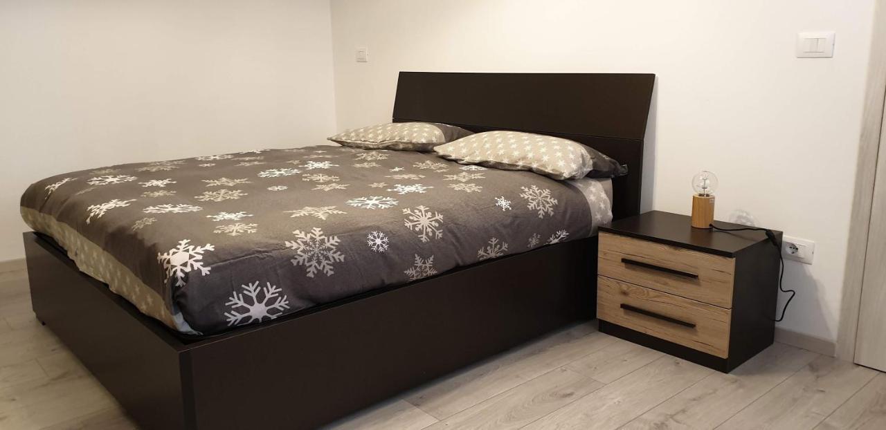 Appartamento Les Fleurs By Maison Ginod Aosta Eksteriør billede